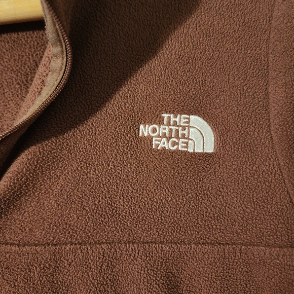 The North Face Fleece Pullover Size M 100% Polyester 1/4 zip - Picture 5 of 6